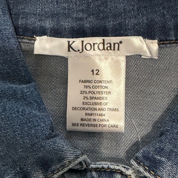 K Jordan Women’s Embroidered Distressed Blue Denim Jean Jacket Size 12 NWOT - Picture 4 of 8